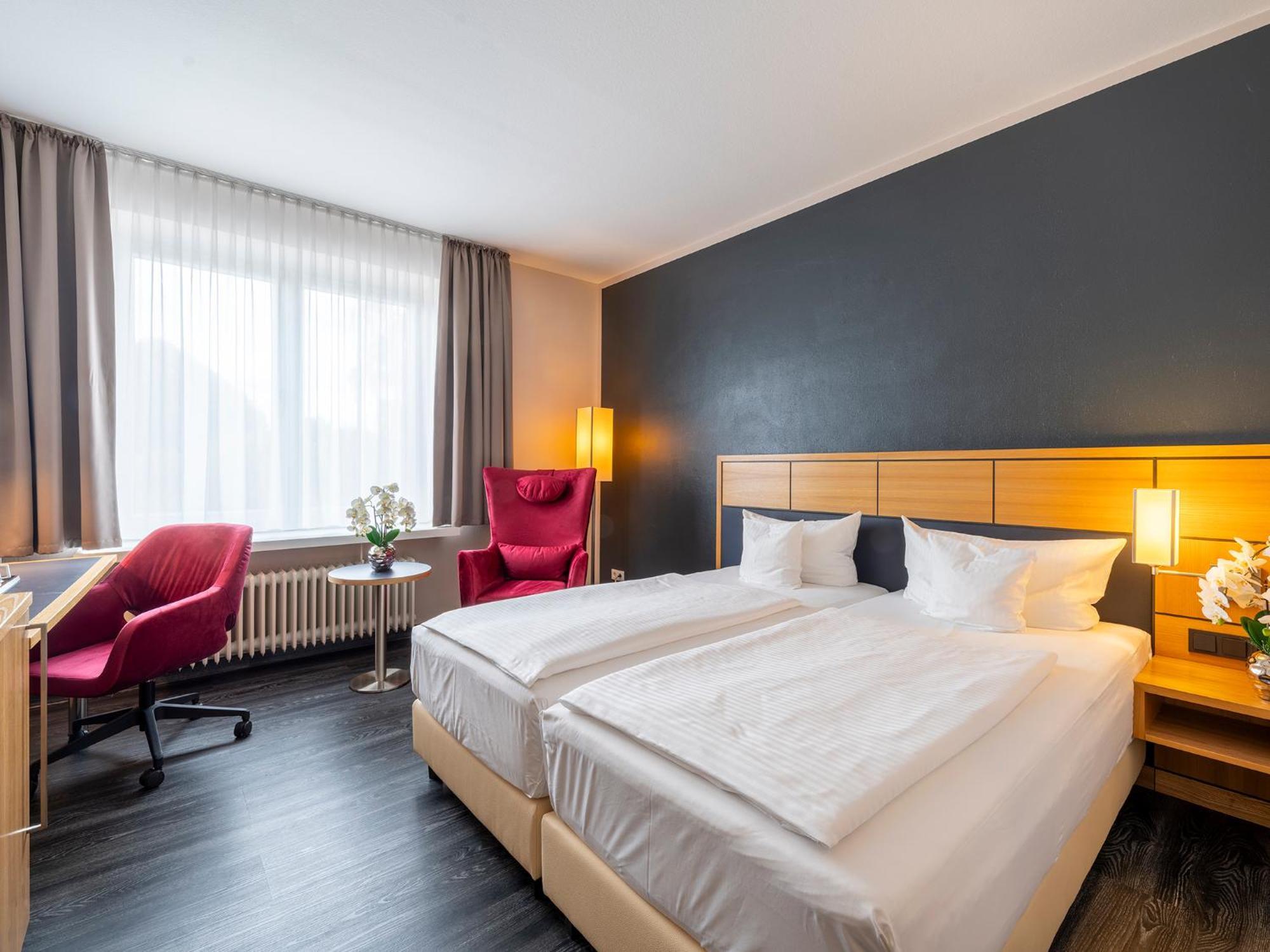 Best Western Hotel Heidehof Гєрманнсбург Екстер'єр фото
