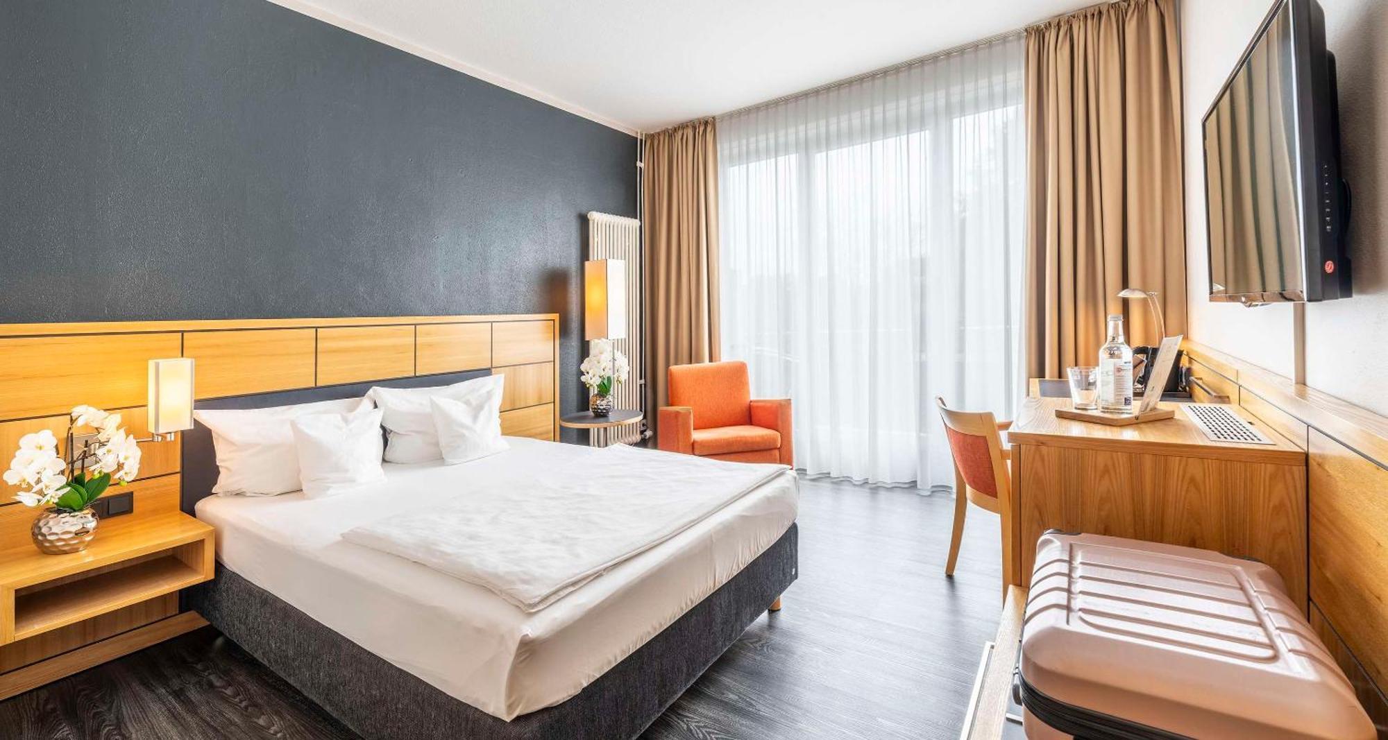 Best Western Hotel Heidehof Гєрманнсбург Екстер'єр фото